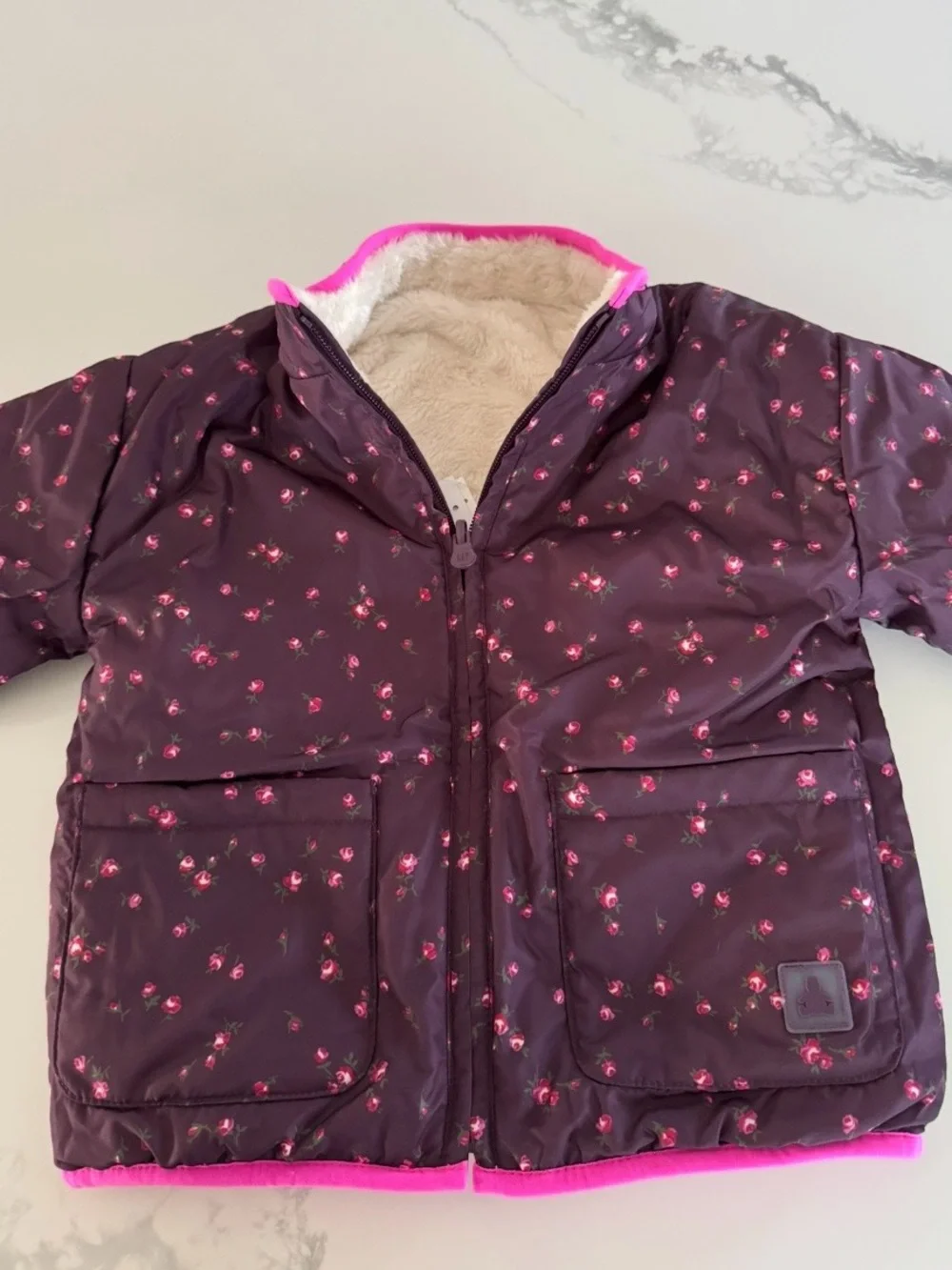 GAP Girls Reversible Cozy Jacket in Burgundy Plum Size 5